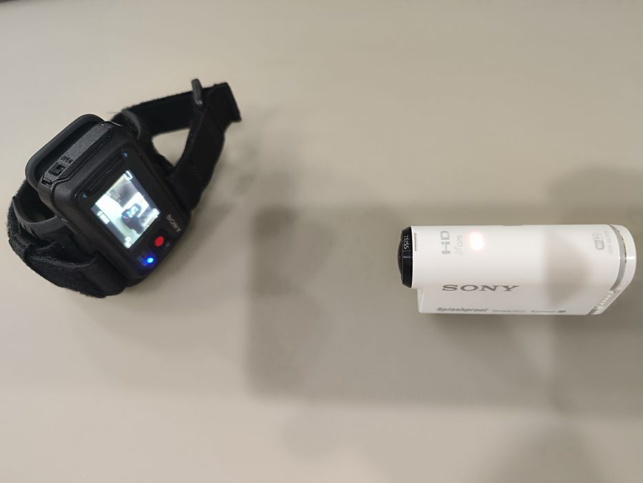 SONY HDR-AS200V экшен камера