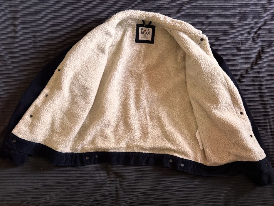 Casaco azul escuro Pullbear