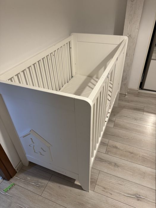 Łóżeczko i Komoda z przewijakiem Noukies Dziecięce + MATERAC GRATIS