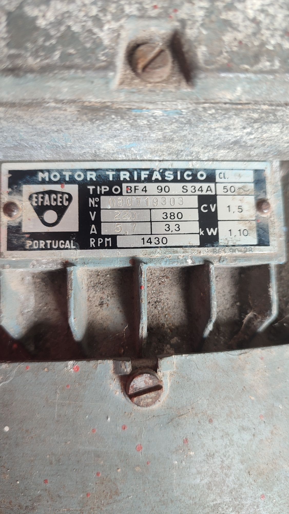 Motor de polir trifásico 1,5cv