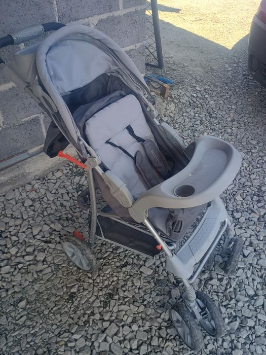 Wózek spacerowy składany