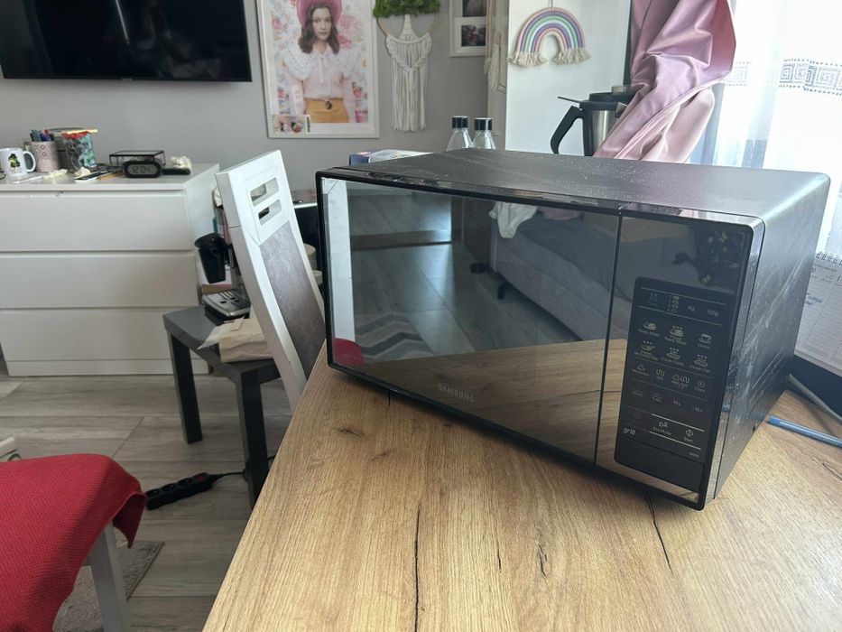 Kuchenka mikrofalowa Samsung