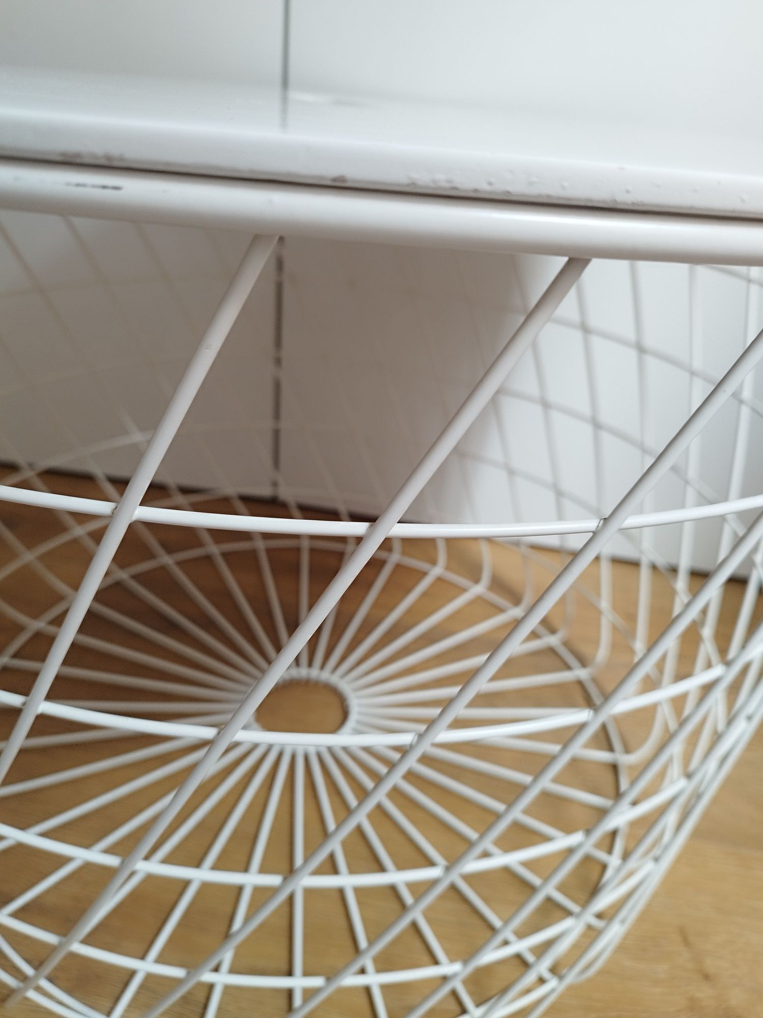 KVISTBRO mesa com arrumação Ikea