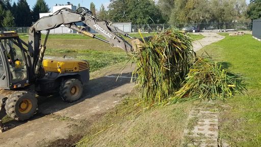 Koparko ładowarka mecalac 12 usługi wynajem koparki koparka