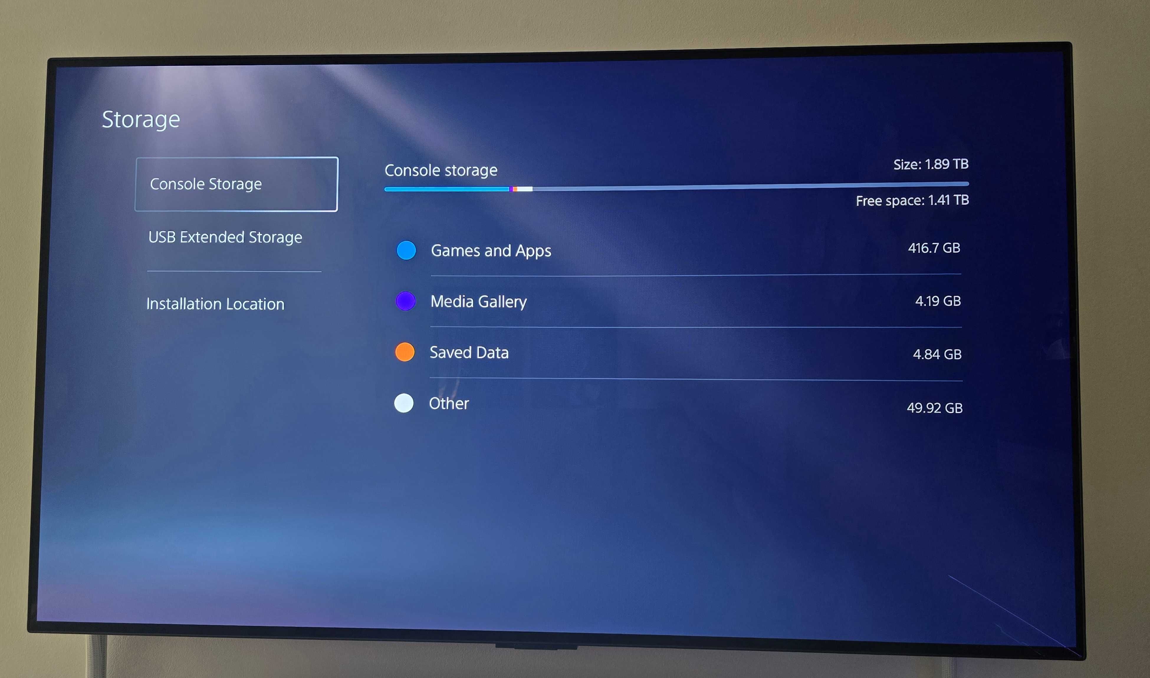 Playstation 5 Pro + Unidade de Disco/2 Comandos/Suporte/Dock Station