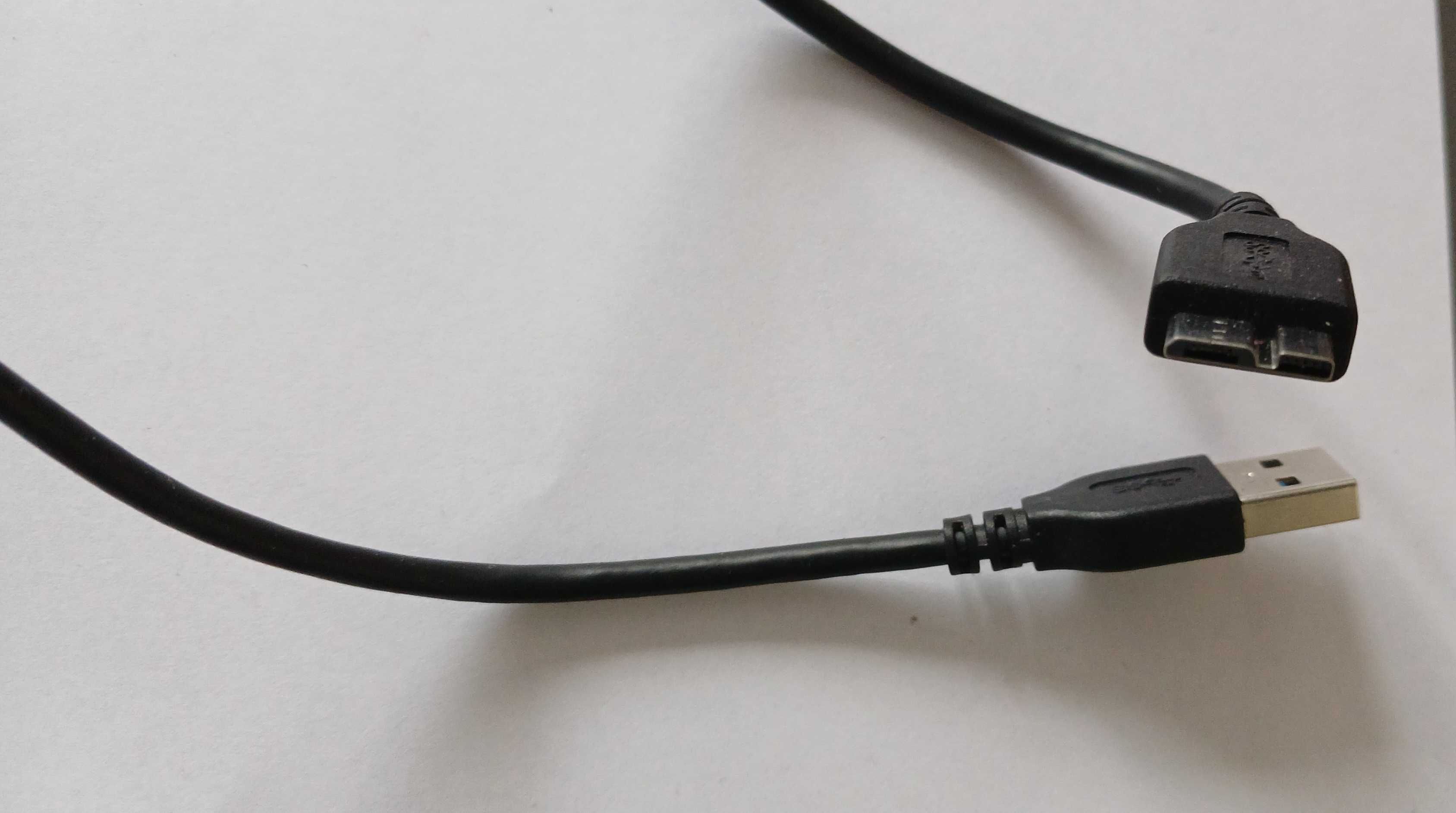 Жорсткий диск Toshiba 2ТБ 2.5" USB
