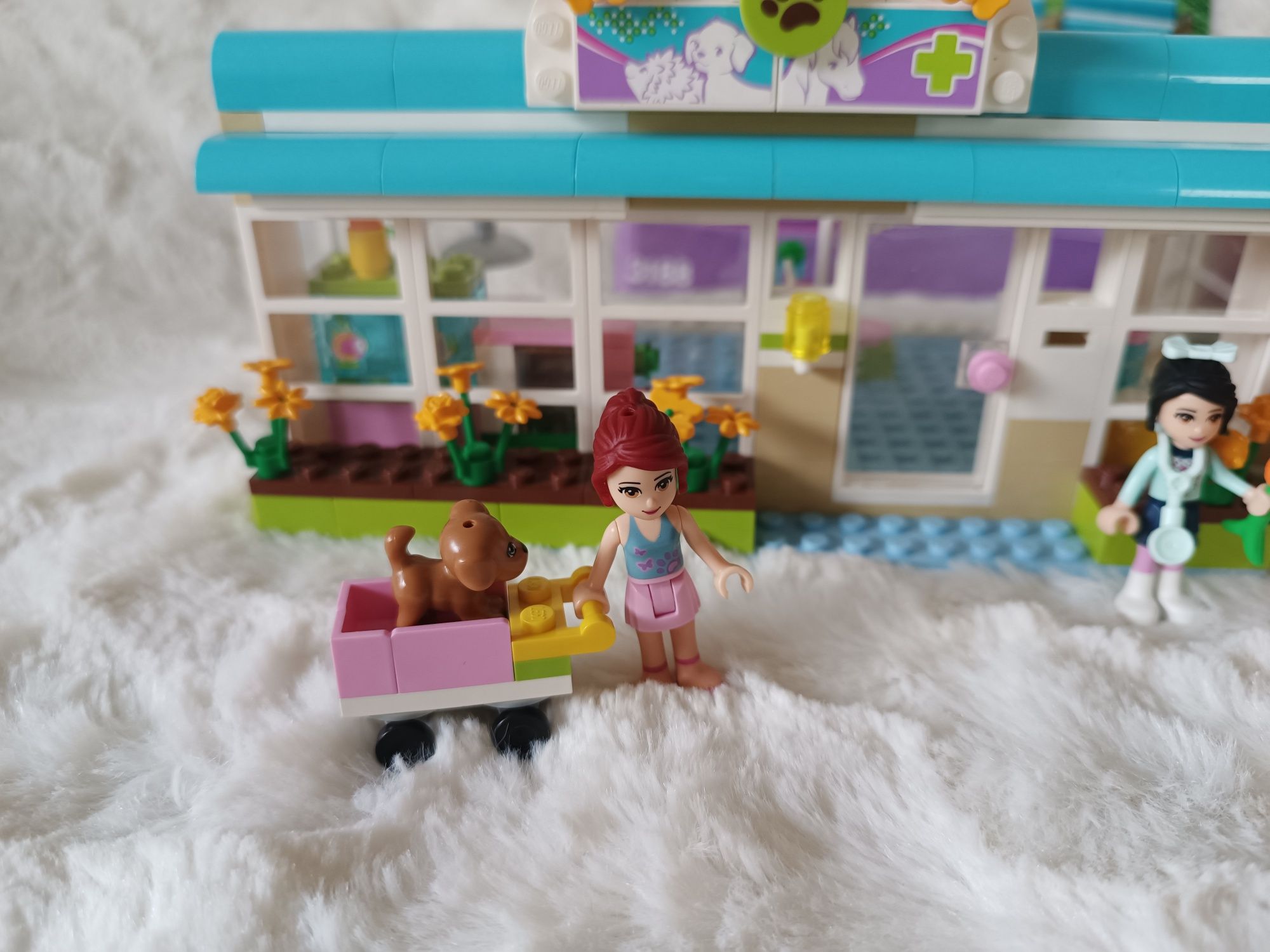 Klocki LEGO friends 3188 Lecznica dla zwierząt figurki zwierzęta