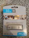 Pendrive USB 3.1 Metal Flash Drive 32GB PNY