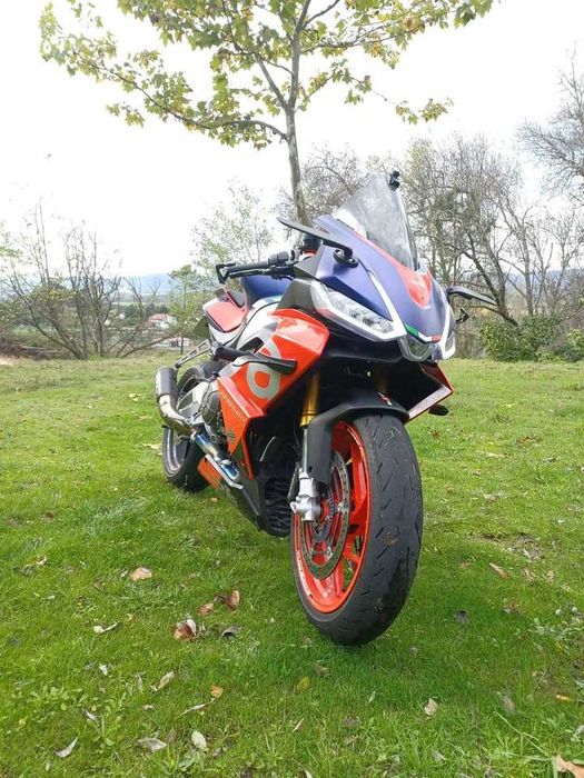 aprilia  rs660  extras/material de origem