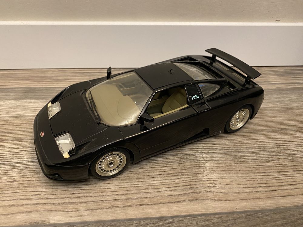 Model Bugatti, skala 1:18 (ferrari, bugatti, lamborghini)
