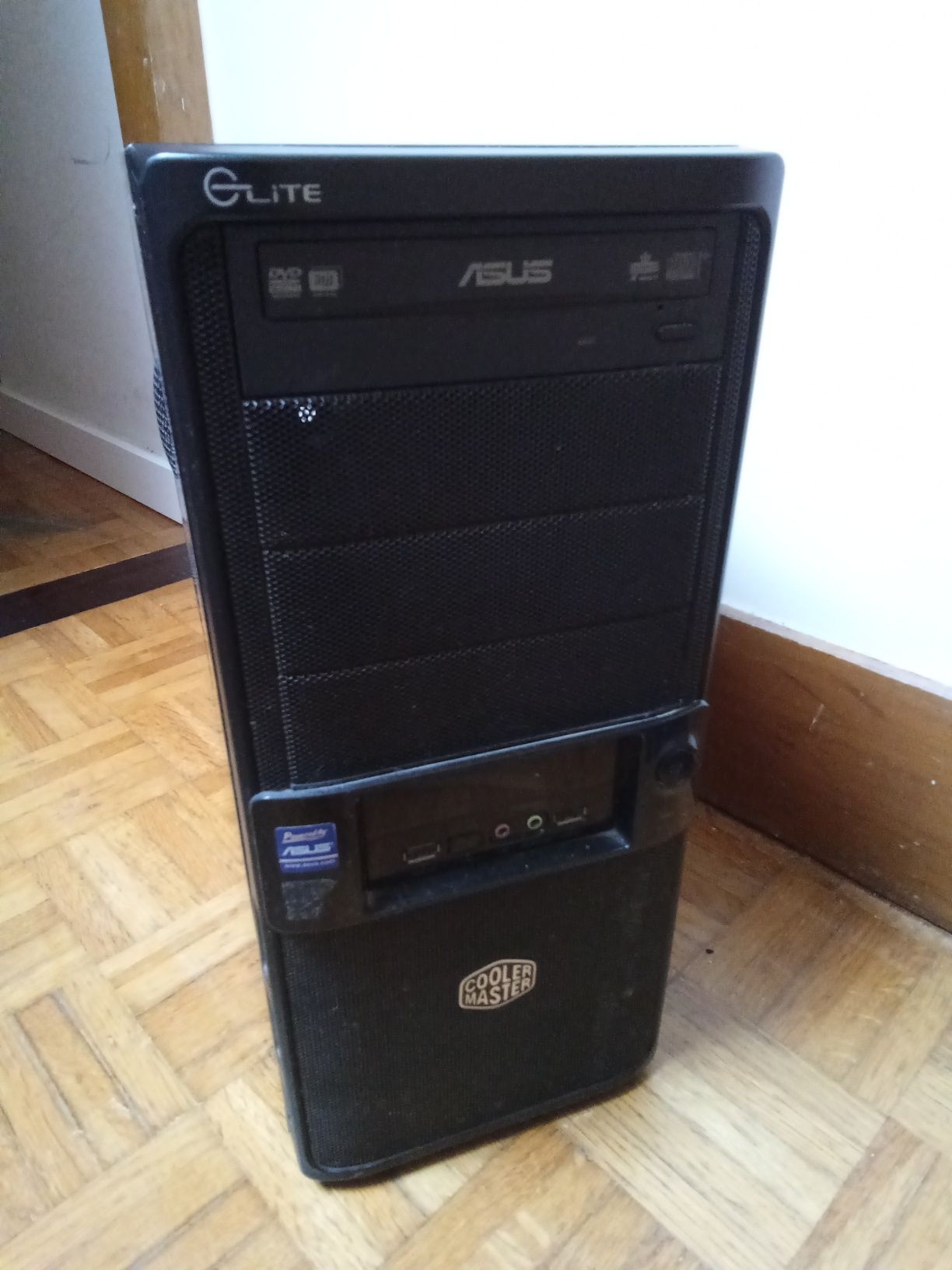 Cooler Master Elite