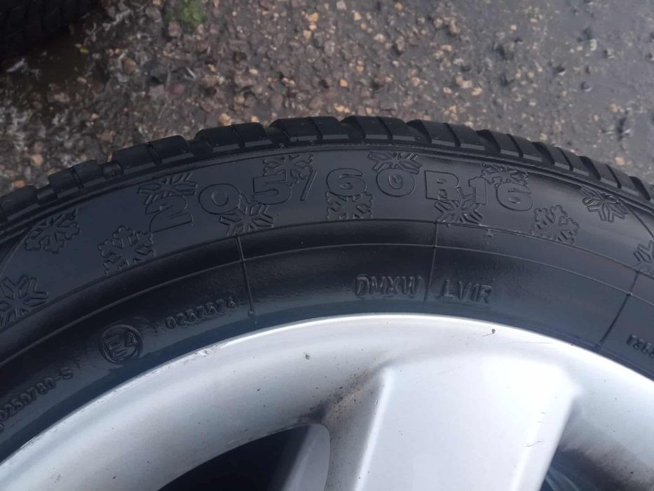 Alufelgi z oponami zimowymi