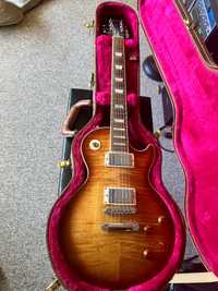 Gibson Les Paul Standard half body