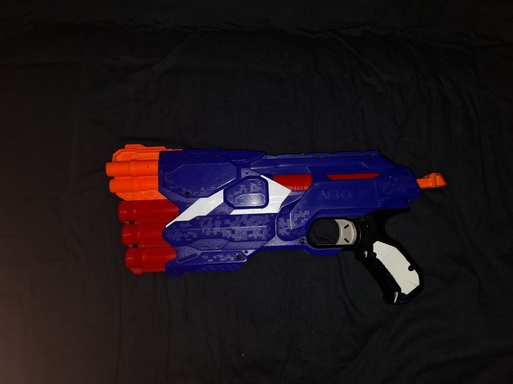 Nerf dual strike