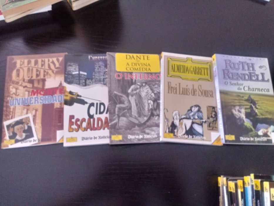 Livros Vários 1, em bom estado.