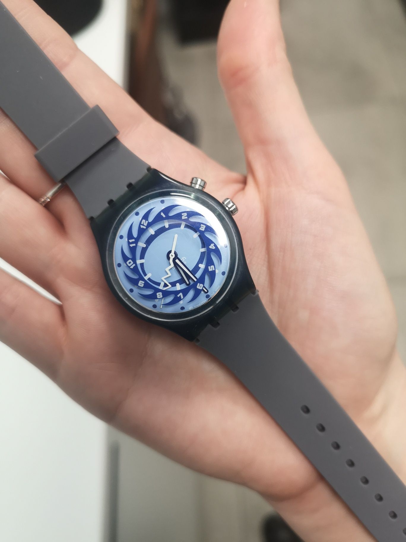 Zegarek swatch gent szary niebieski z podświetleniem vintage