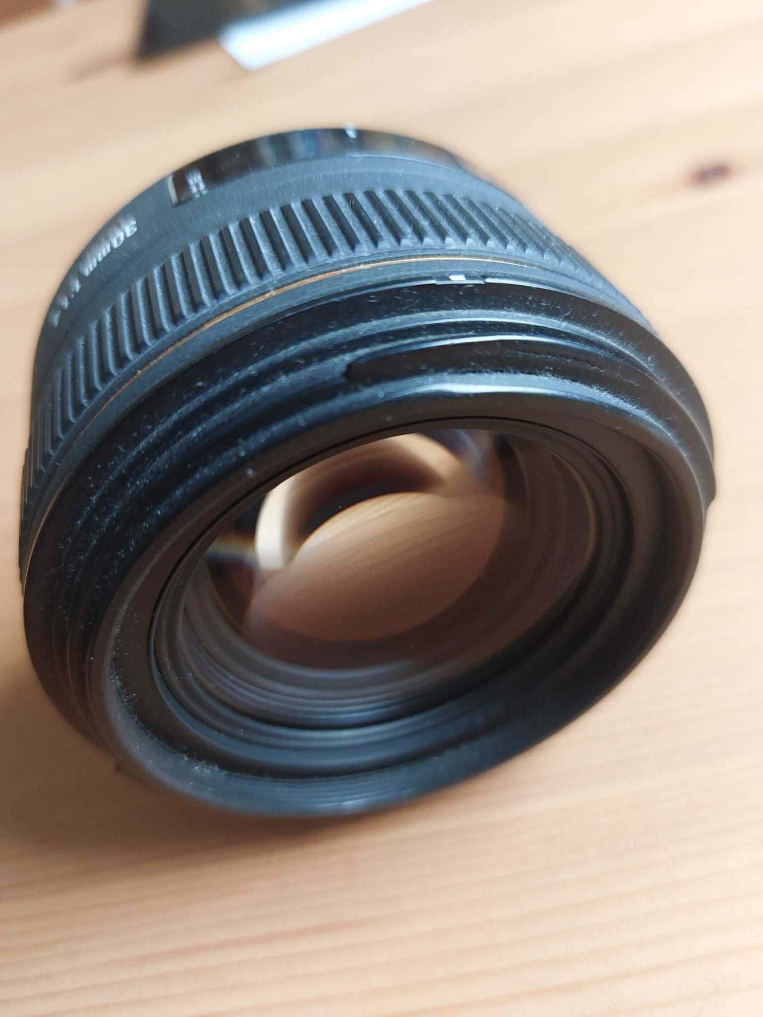 Sigma 30mm 1.4 DC HSM do Nikona