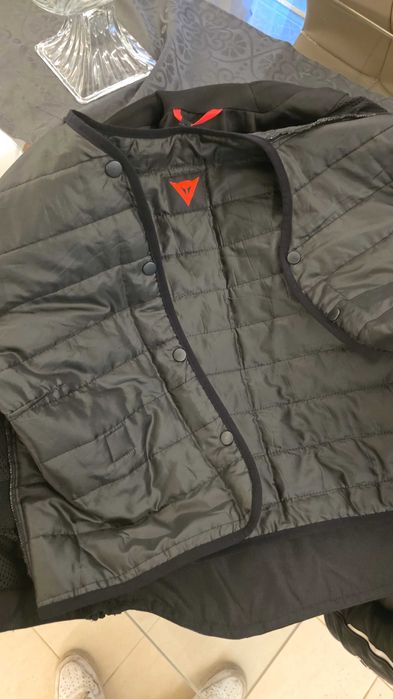 Blusao Dainese mulher.