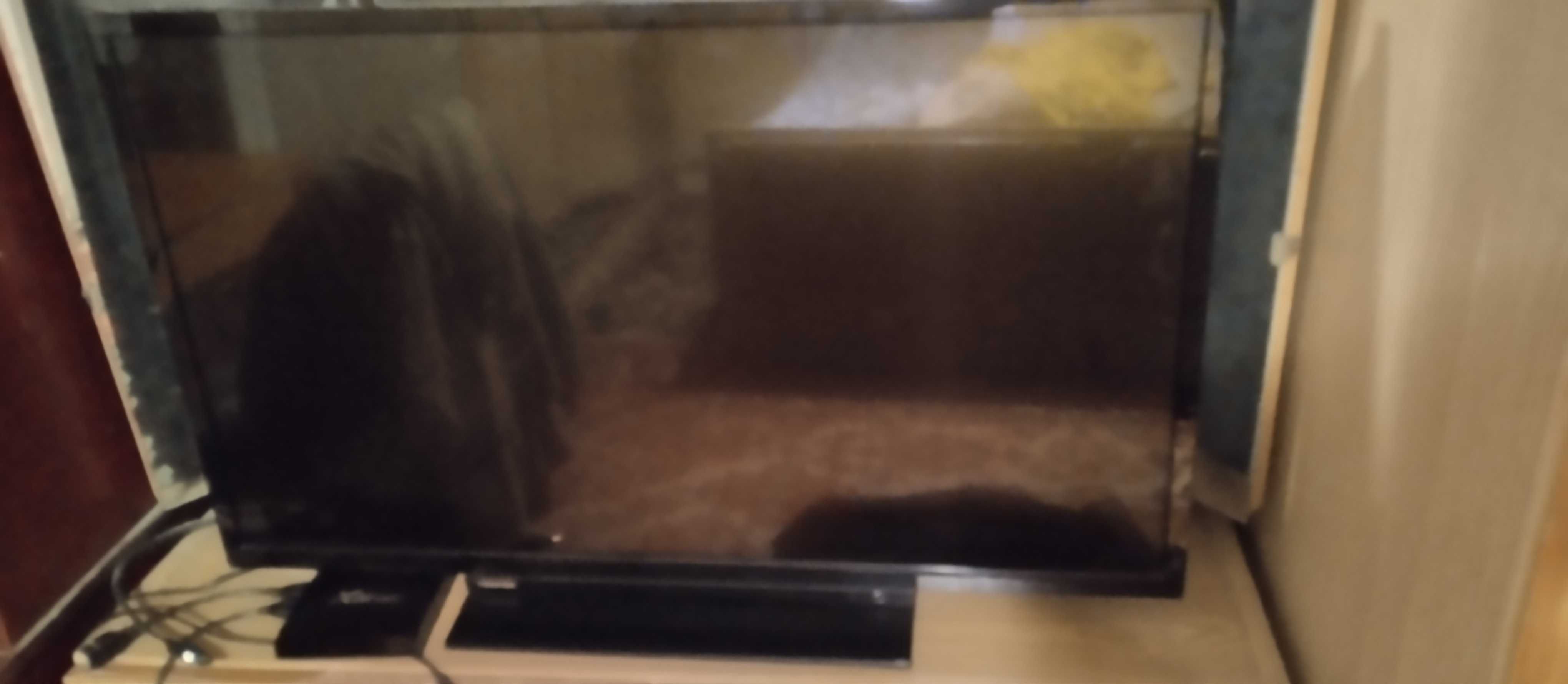Телевизор Toshiba Тошиба (на запчасти или под ремонт).
