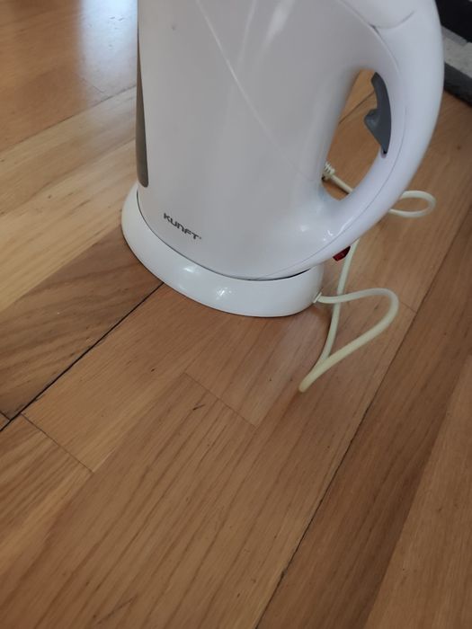 Chaleira kunft branca