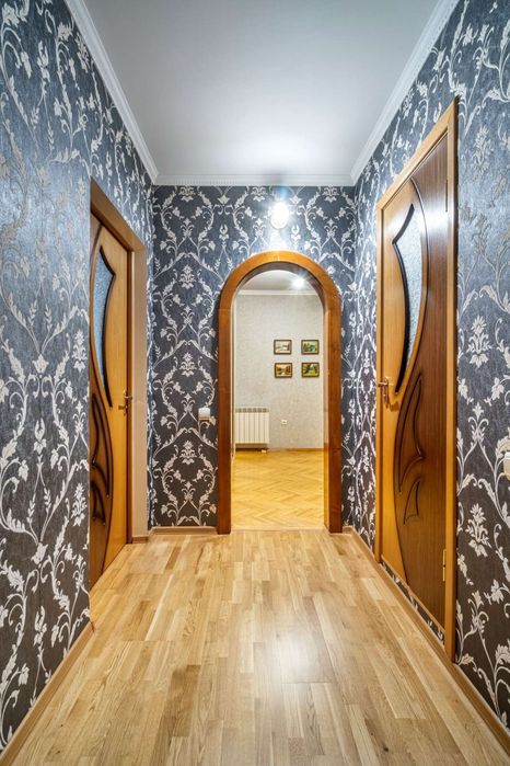 Пропоную для купівлі 3 кімнатну квартиру на вул.Леонтовича