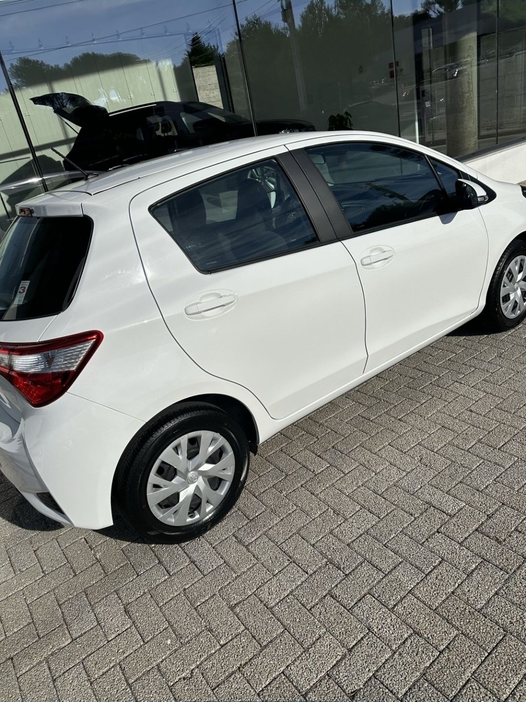 Toyota yariss 0.999 Gasolina 04/2019