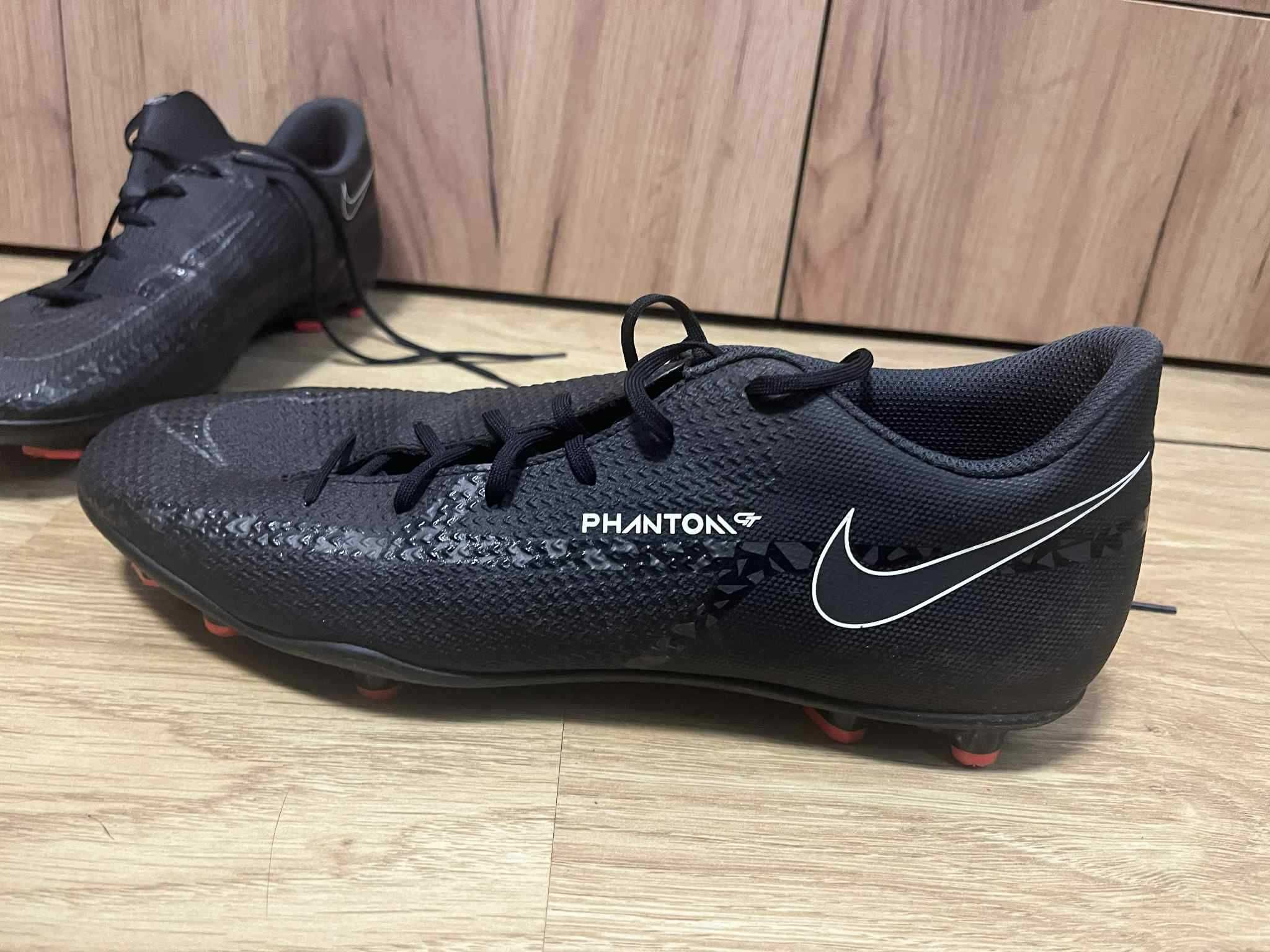 Buty Piłkarskie korki/ lanki NIKE PHANTOM GT2 Club FG/MG rozmiar 46
