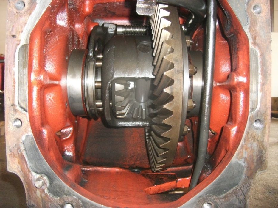 fiat 90-90dt-wałek ataku,koło talerzowe,mechanizm różnicowy-części