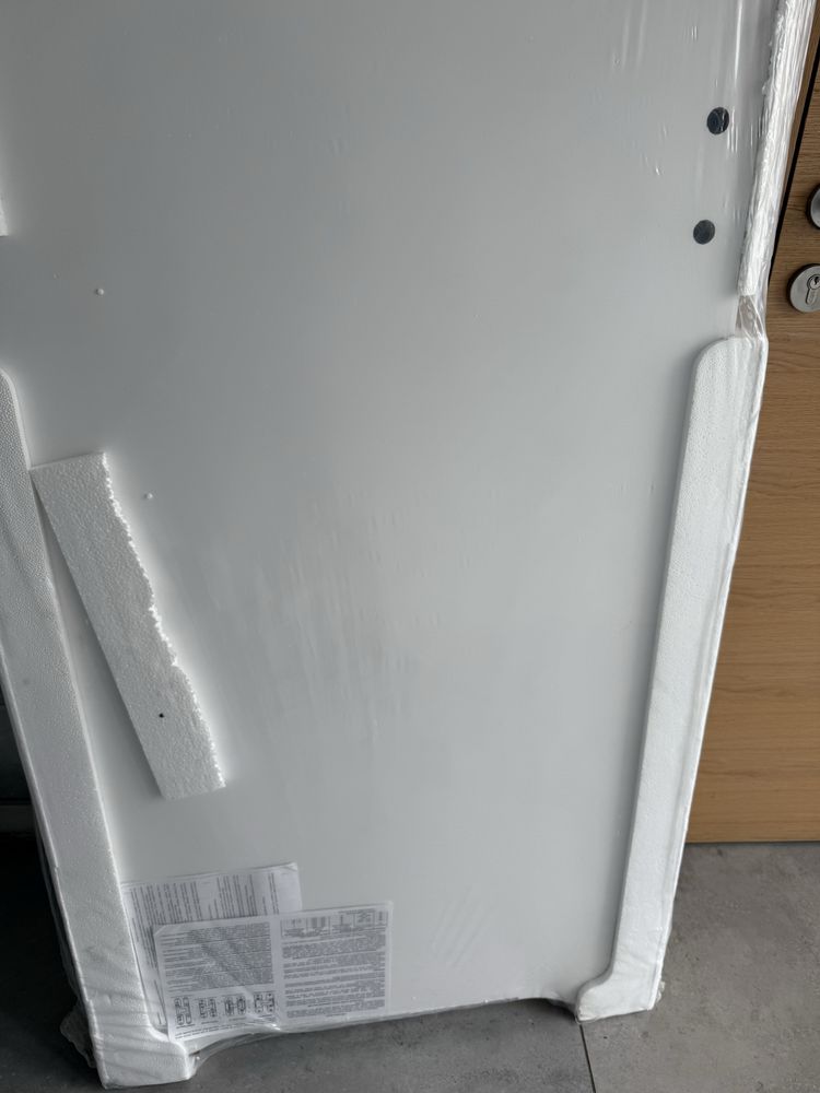 Drzwi ukryte DRE Sara Eco 2, prawe 70x240cm, przylgowe