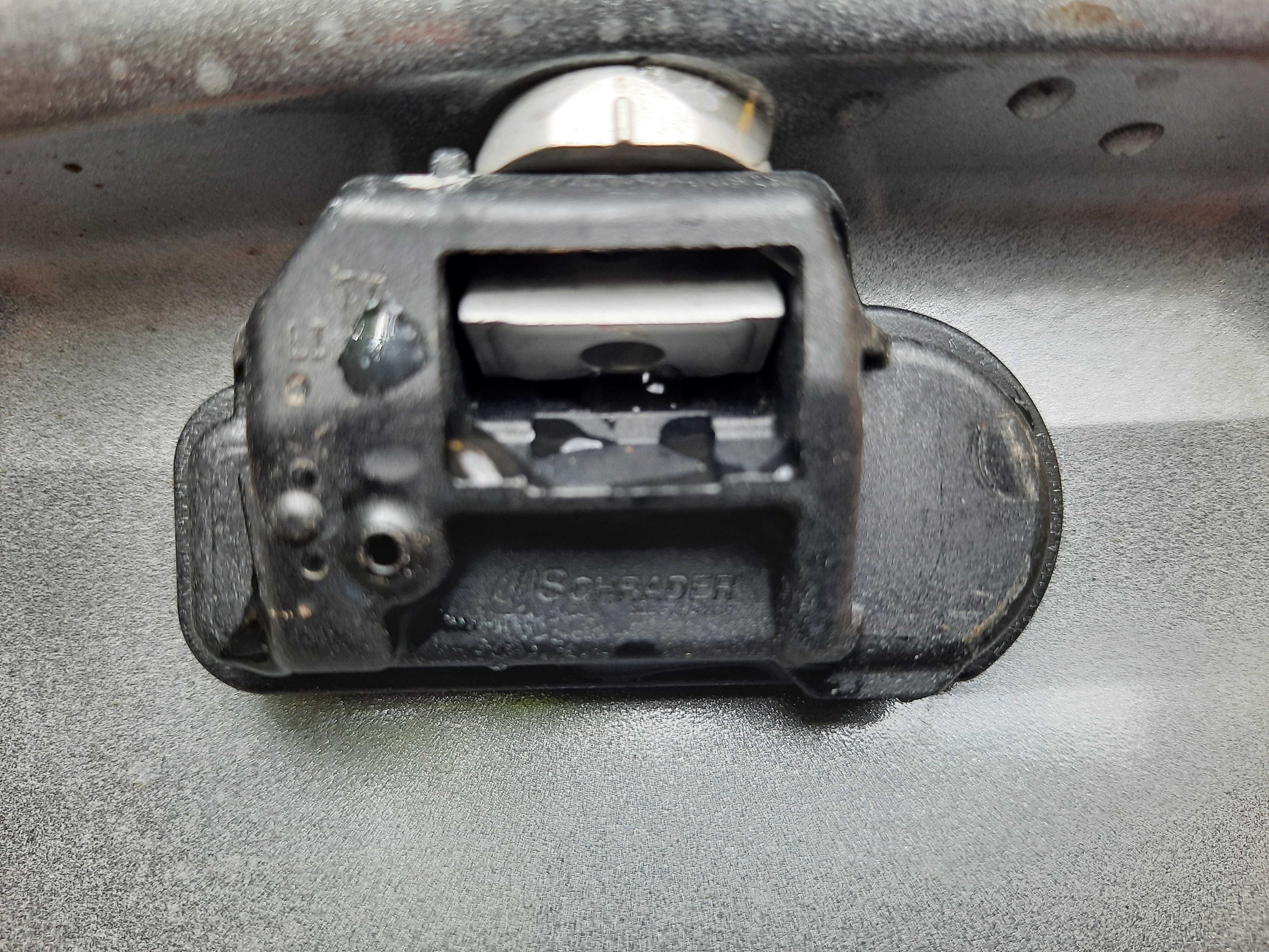 Oryginalna felga aluminiowa z czujnikiem MERCEDES w246 18" 5x112 ET 52