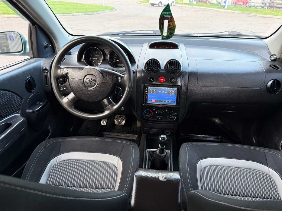 Продам CHEVROLET Aveo т200 2005р 1.5 газ-бенз