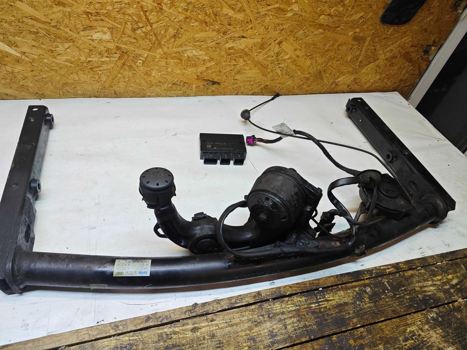 audi a6 c7 3.0 hak elektryczny