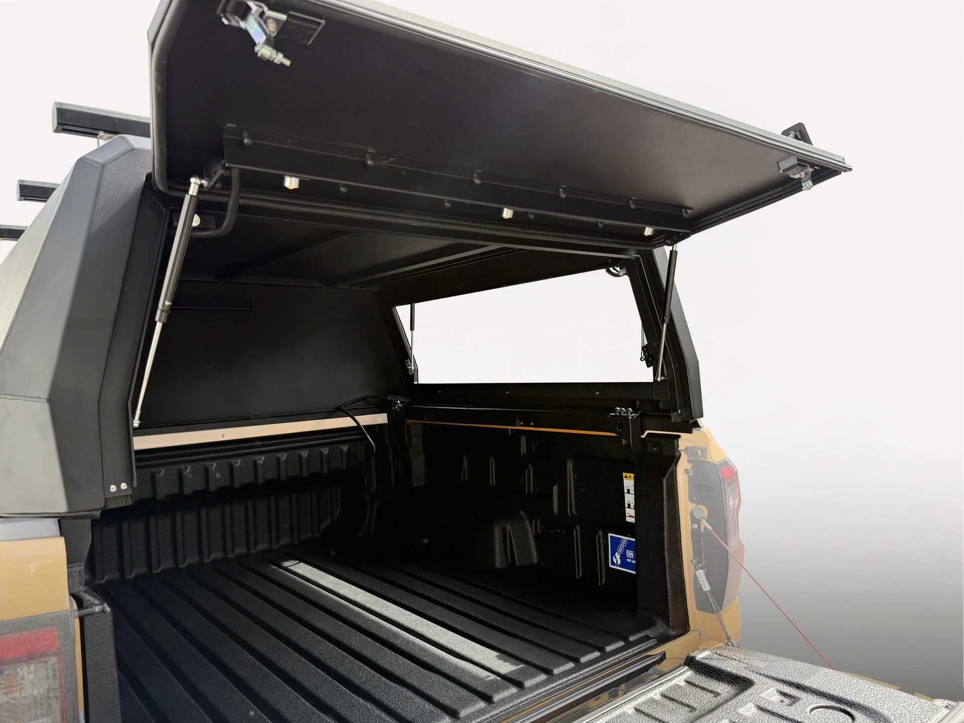 Zabudowa aluminiowa paki hardtop MultiCab pickup ranger hilux navara