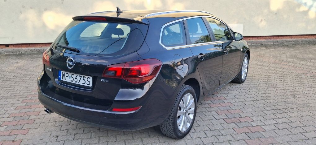 Astra J Sports Tourer 2.0cdti automat skóry navi