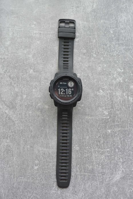 Instinct Solar Garmin Graphite ідеальний стан