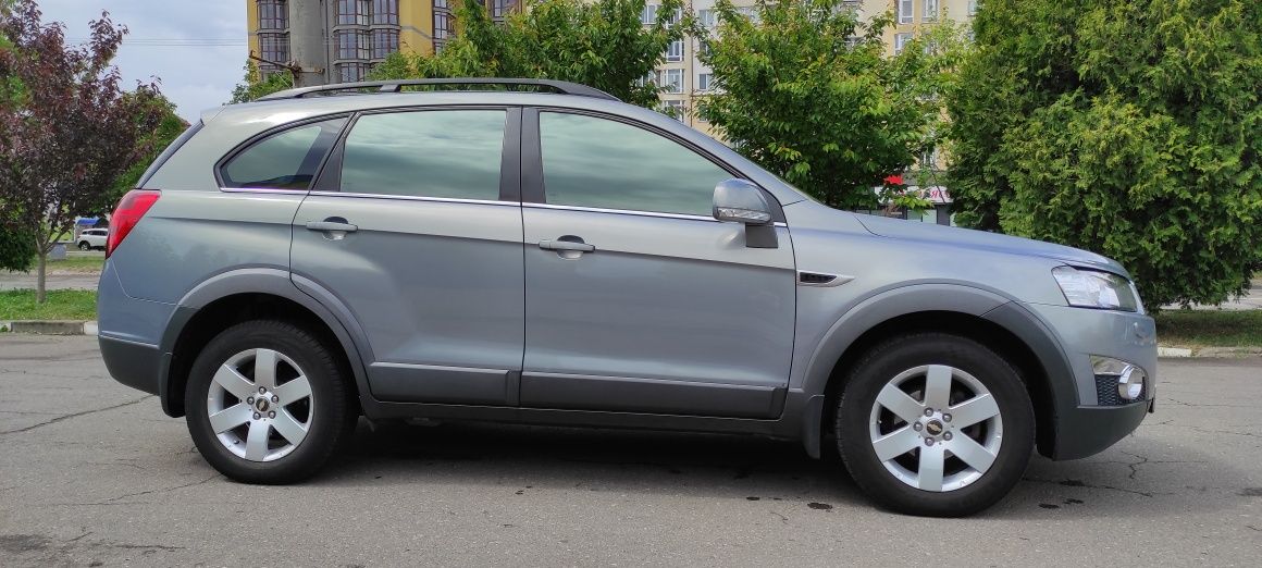 Chevrolet Captiva 7 mist/4*4