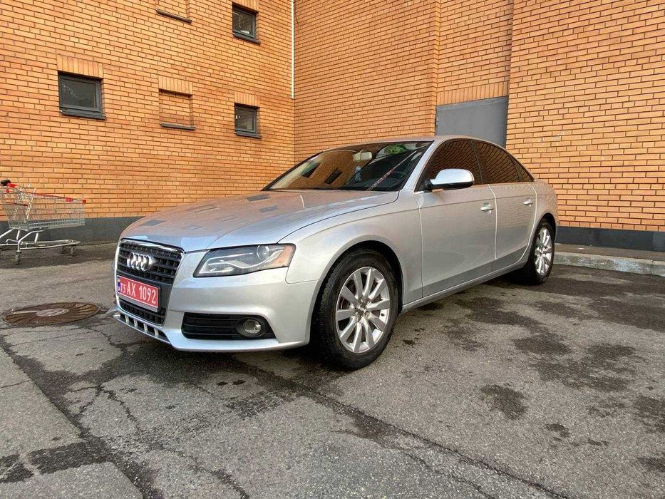 Audi A4 B8 • 2012 • 2.0 TFSI