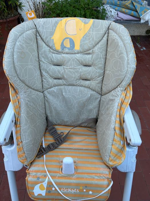 Cadeira de refeição da Jané