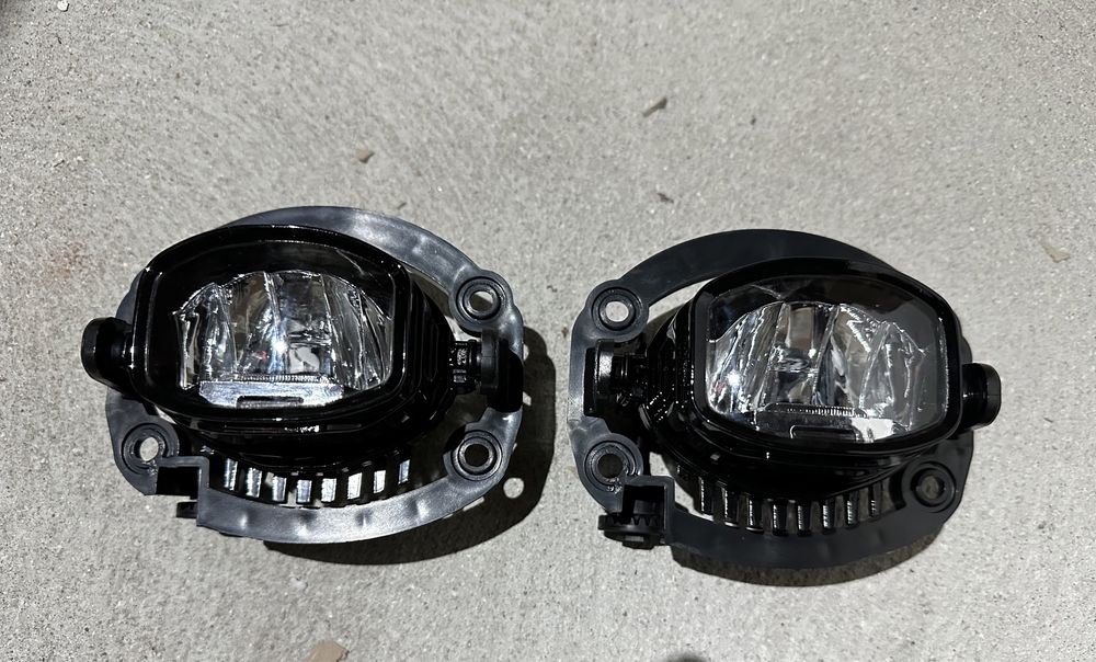 Противотуманка LED ПТФ Jeep Compass 2022-2023 год