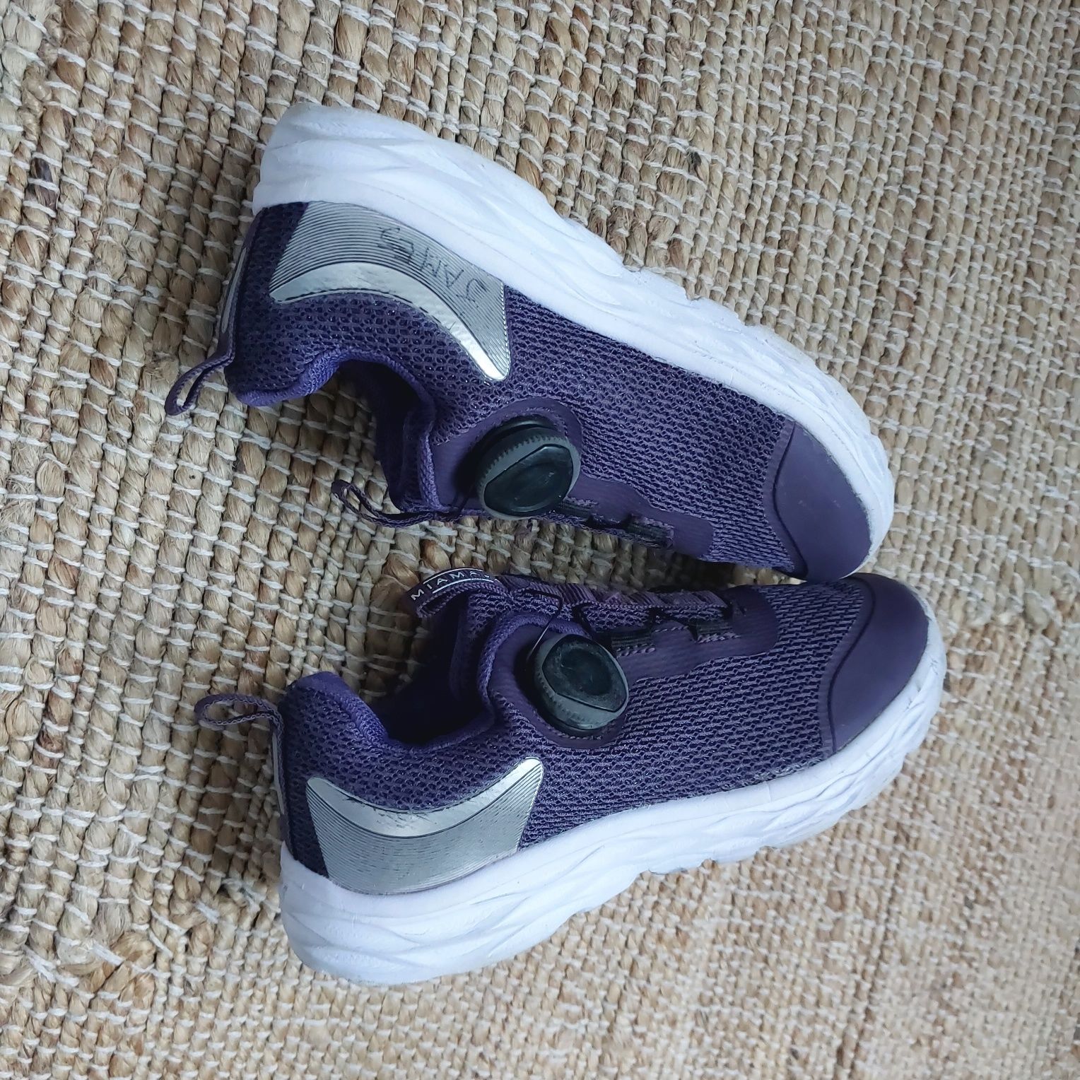 Sneakersy Miamaja 29