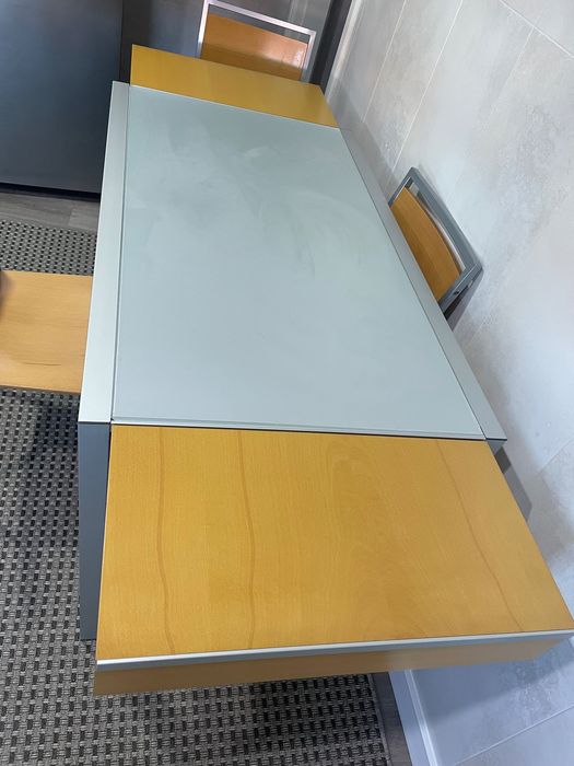 Mesa de cozinha extensível + cadeiras