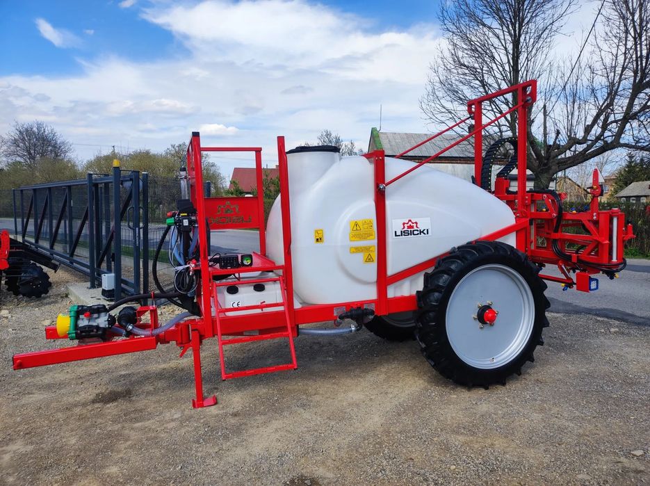 Opryskiwacz zaczepiany/ciągany LISICKI beczka do opryskiwacza1500/2000/2500l ; rozkładanie HYDRAULICZNE / RĘCZNE lanca 15/18m ; zawór stałociśnieniowy / stabilizacja