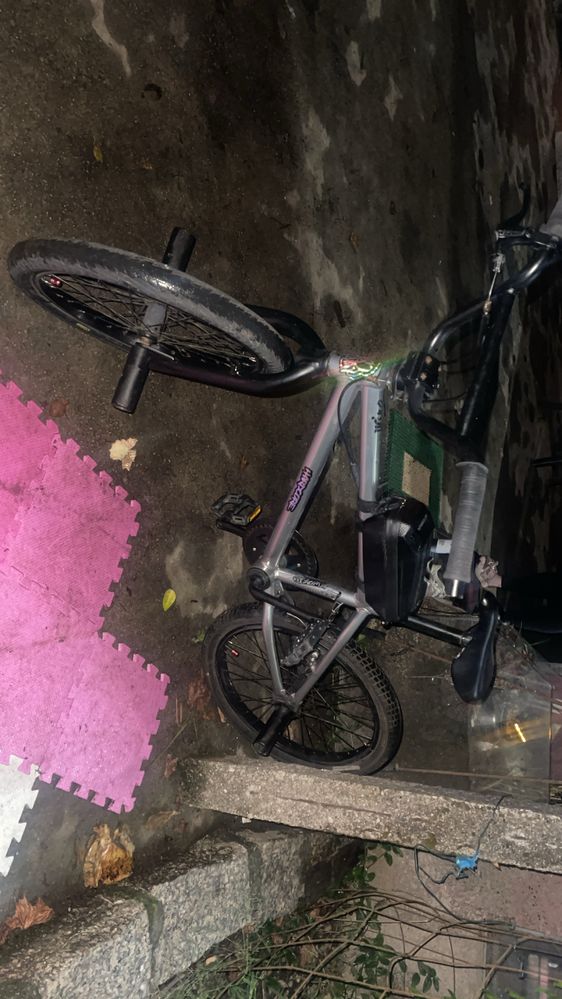 Vendo bmx em bom estado