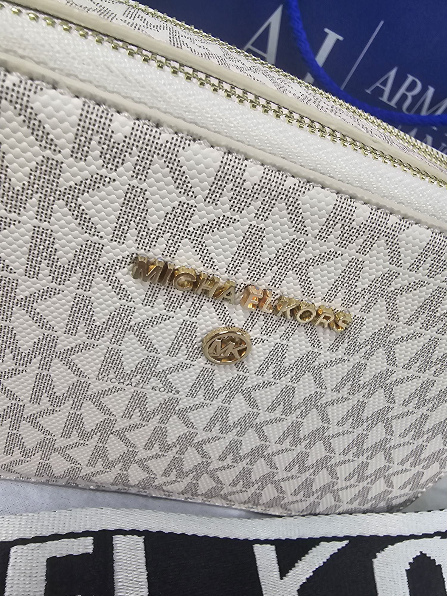 Torebka torba Michael Kors kuferek jasny monogram damski