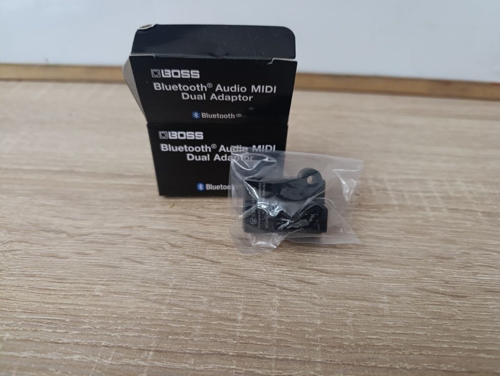 Boss Bluetooth Audio MIDI Dual Adaptor