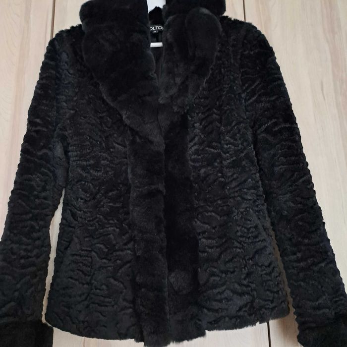 Okazja nowa Kurtka futerko z królika marki Molton rozmiar 38