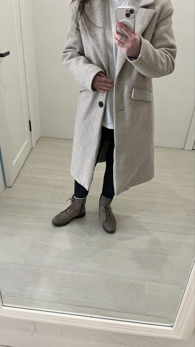 Bershka зимове пальто утеплене