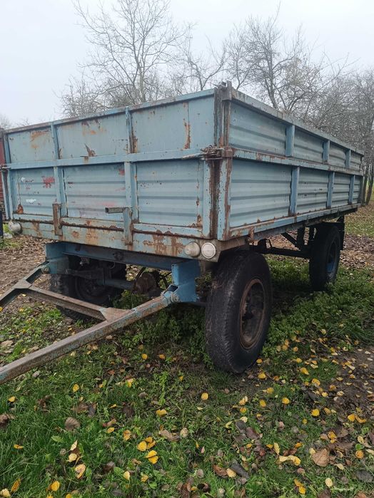 Przyczepa D-46 , 4,5 T , sztywna