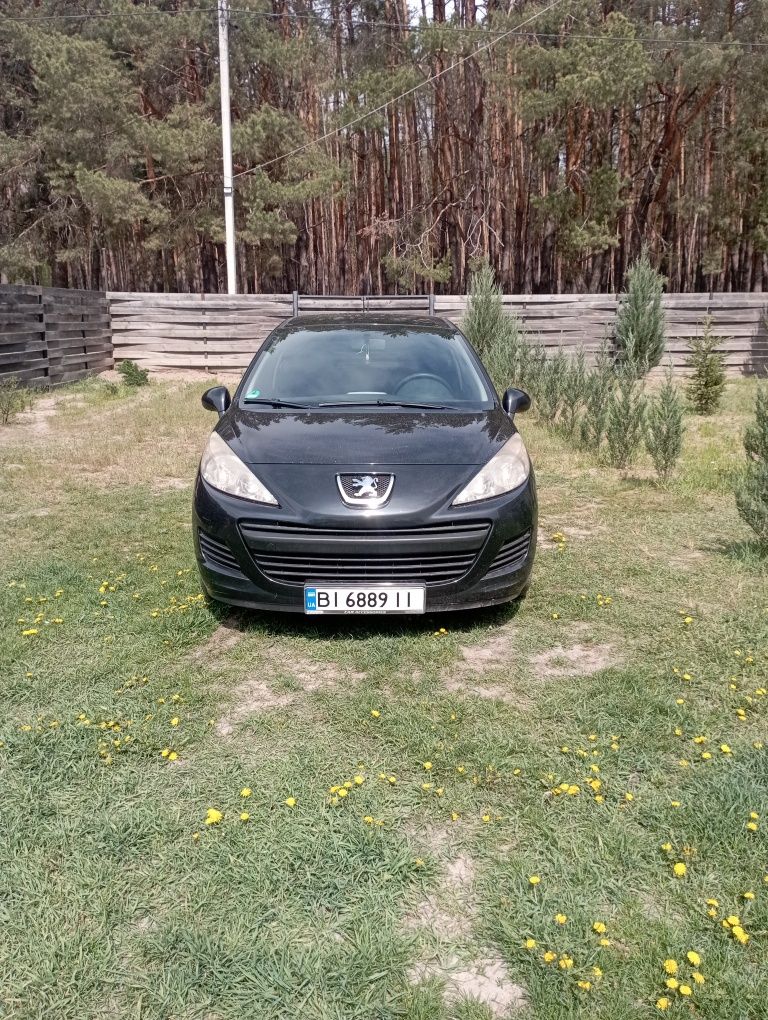 Продам Авто Пежо 207 1.6hdi