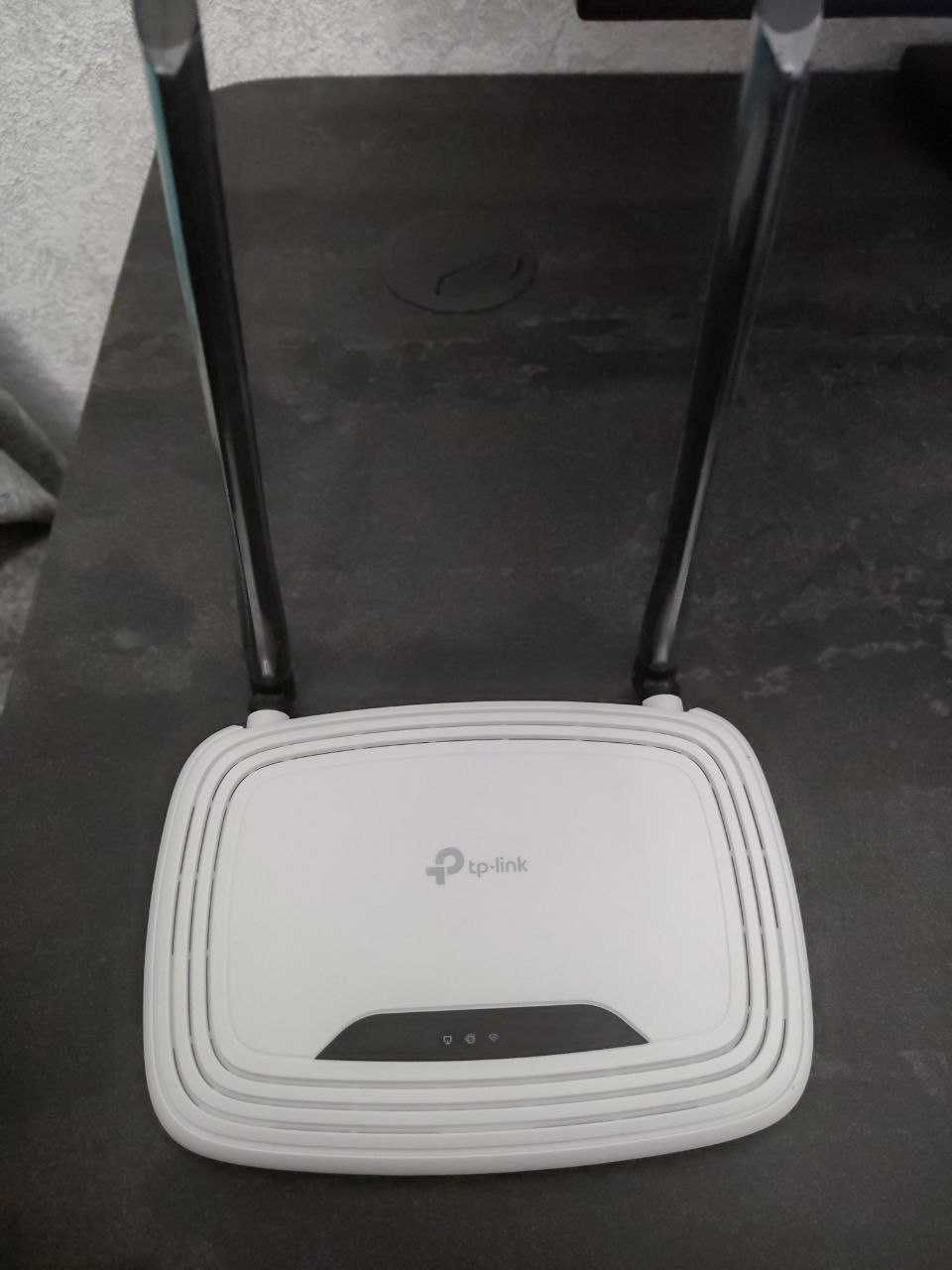 Wi-Fi роутер TP-LINK TL-WR841N